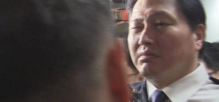 최태원 SK회장 내연녀 댓글재판,”믿기힘든 텅빈 기소장과 정신나간 검찰”SK그룹 무리수 역풍맞다