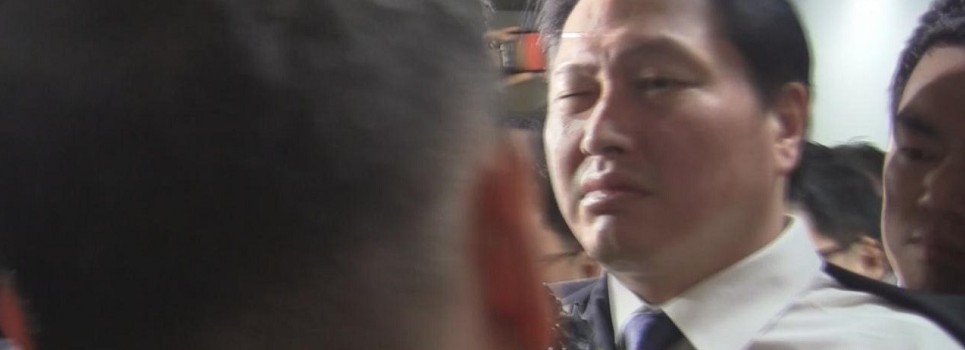 최태원 SK회장 내연녀 댓글재판,”믿기힘든 텅빈 기소장과 정신나간 검찰”SK그룹 무리수 역풍맞다