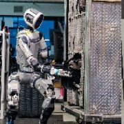 아틀라스 로봇,구글에 초도물량 첫 납품,최초 산업현장투입 결과 관심집중